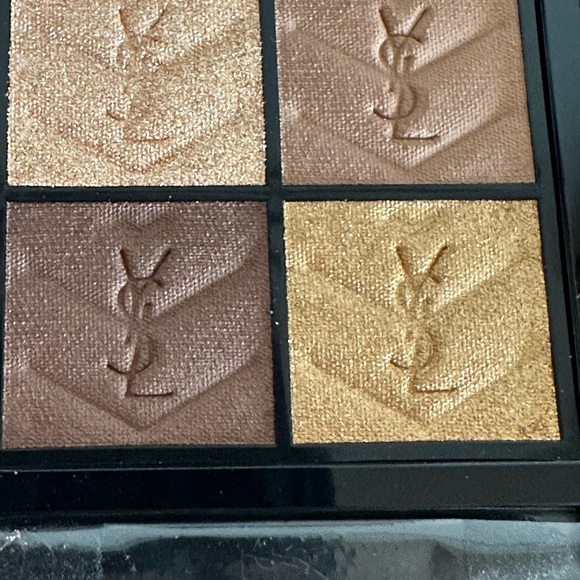 Yves Saint Laurent Palette of 4 Couture Eye Shadows - Picture 6 of 9